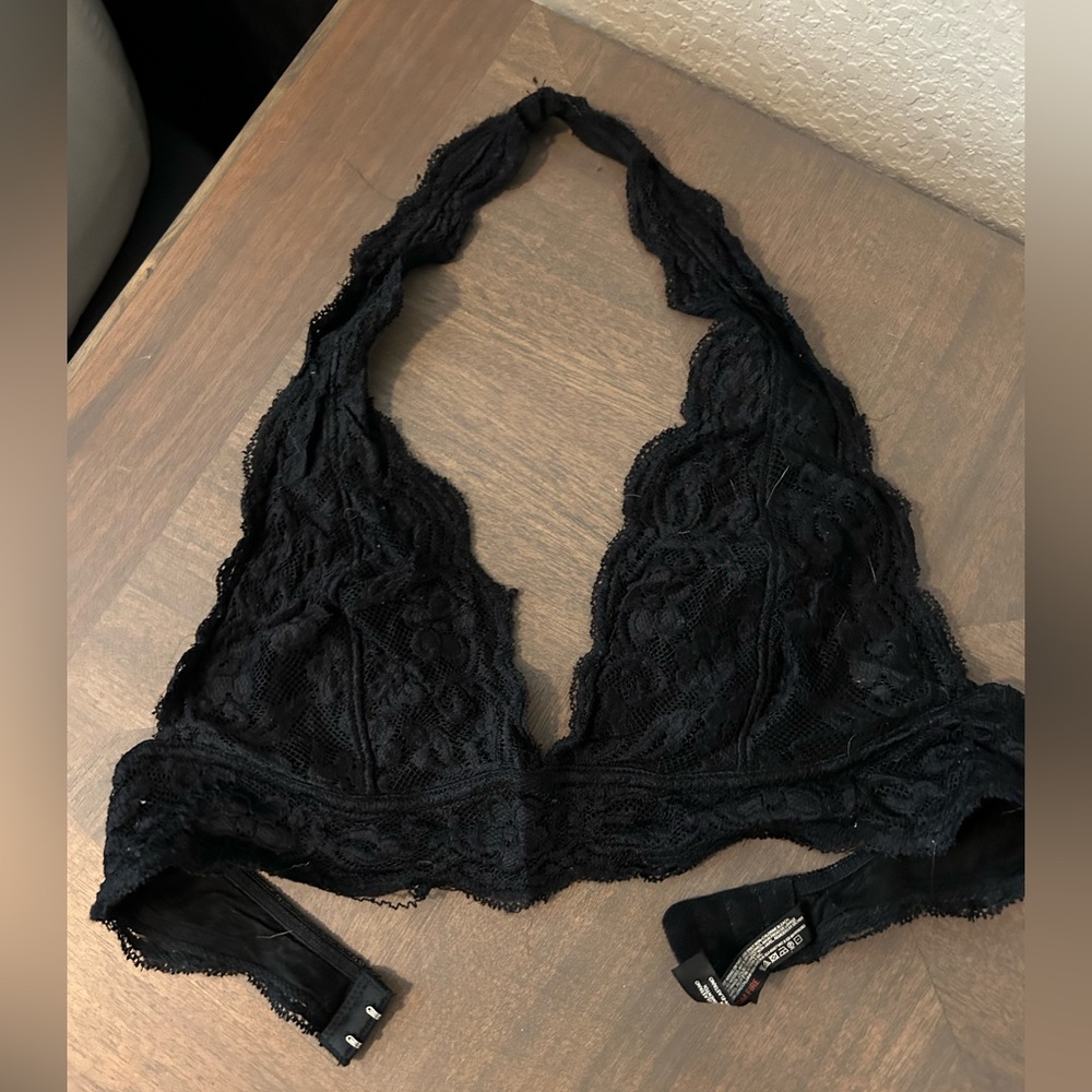 Out from under by urban outfitters lace bandeau, like new